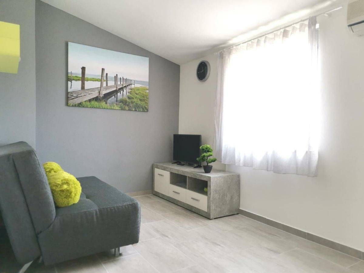 Apartments Regi Medulin Extérieur photo